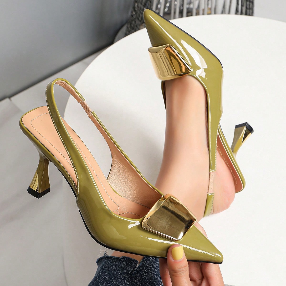Élégantes chaussures à talons  - Women'S Shoes Clogs avis et prix